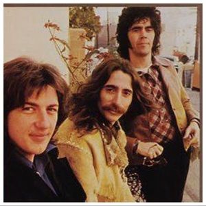 Well I've never been to Spain
But I kinda like